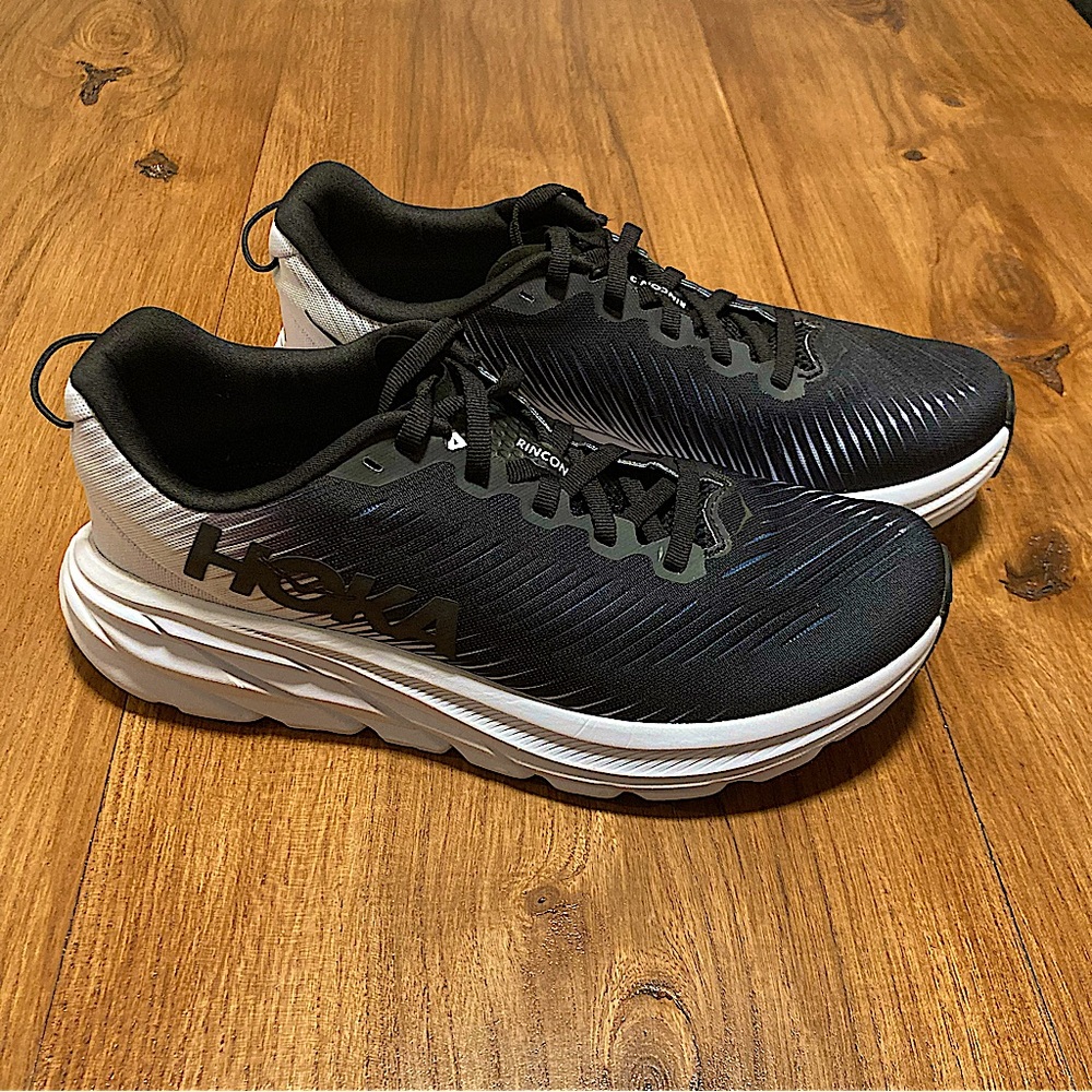 Hoka Women Rincon 3 Size 8